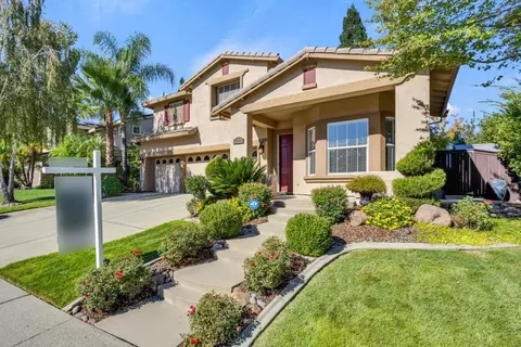 Exterior - 3114 Aaron Dr, Rocklin, CA 95765 photo 4 of 23