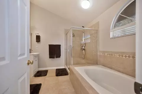 8400 Clear Valley Ct, Antelope, CA 95843 photo 20