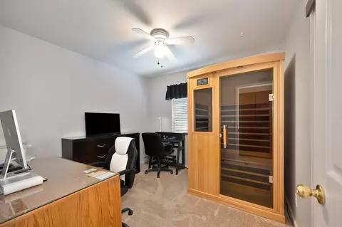 8400 Clear Valley Ct, Antelope, CA 95843 photo 17