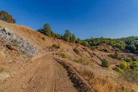 5122 Old Gulch Rd, San Andreas, CA 95249 photo 13