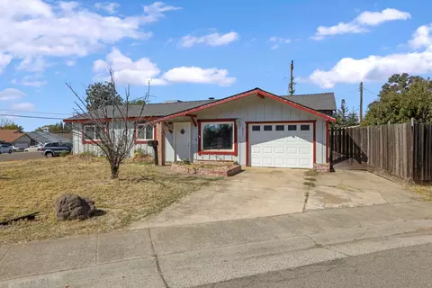 8031 Lichen Dr, Citrus Heights, CA 95621