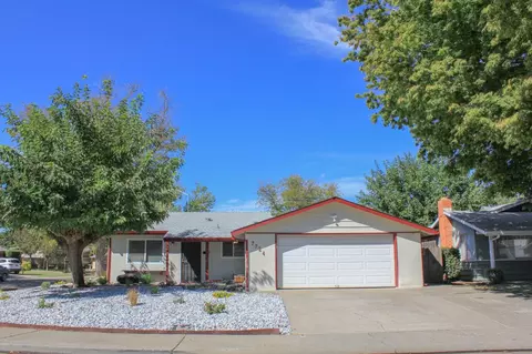 7724 Peppertree Dr, Stockton, CA 95207