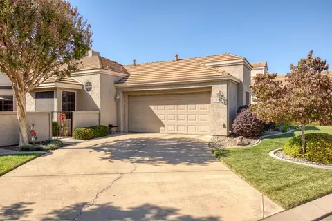 Exterior - 1109 Copper Cottage Ln, Modesto, CA 95355 photo 2 of 9