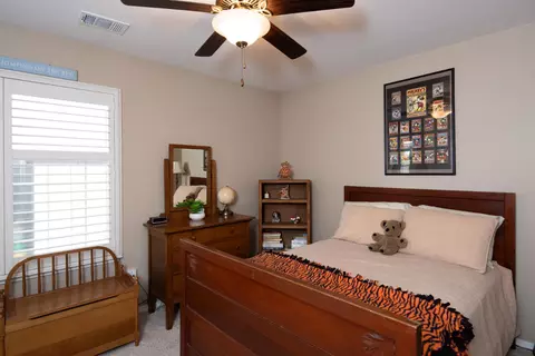 Bedroom - 1109 Copper Cottage Ln, Modesto, CA 95355 photo 3 of 4