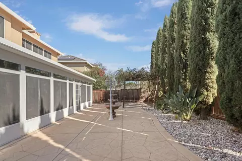 Exterior - 1880 Persimmon Way, Tracy, CA 95376 photo 6 of 10