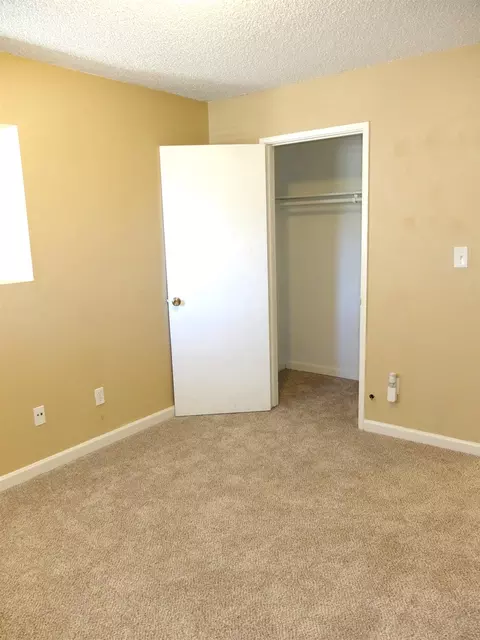 Bedroom - 1813 Murrietta Ln, Modesto, CA 95355 photo 2 of 7