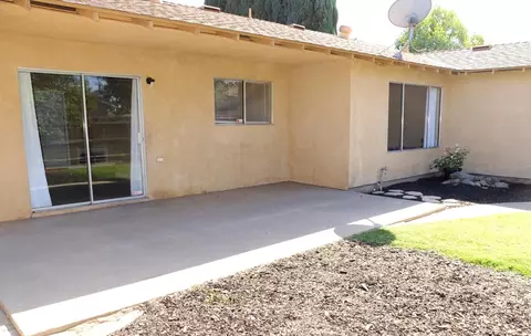 Exterior - 1813 Murrietta Ln, Modesto, CA 95355 photo 4 of 9