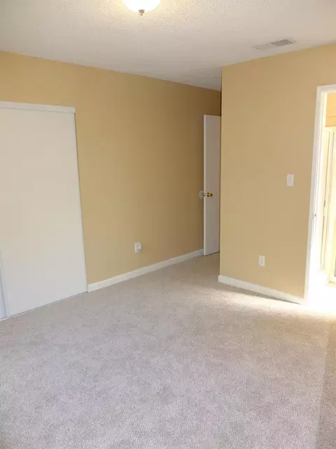 Bedroom - 1813 Murrietta Ln, Modesto, CA 95355 photo 6 of 7