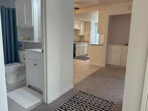 Entry Way - 1313 Floyd Ave #129, Modesto, CA 95355 photo 3 of 3