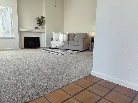 Living - 1313 Floyd Ave #129, Modesto, CA 95355 photo 1 of 4