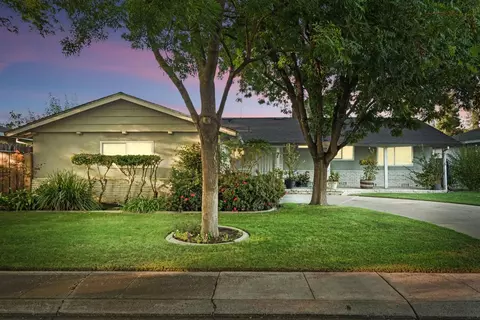 7 W Loretta Ave, Stockton, CA 95207