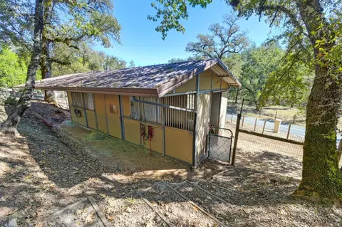 Exterior - 1480 Boole Rd, Applegate, CA 95703 photo 21 of 39