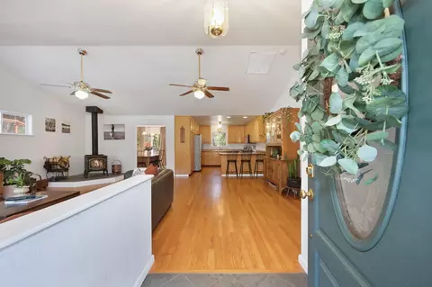 Entry Way - 1480 Boole Rd, Applegate, CA 95703 photo 1 of 5
