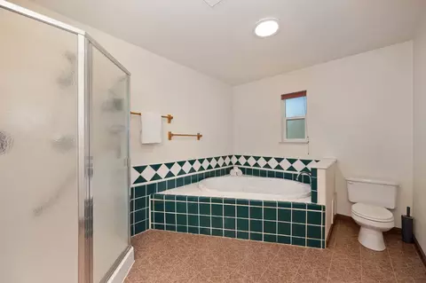 Bath - 1480 Boole Rd, Applegate, CA 95703 photo 4 of 4