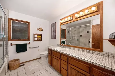 Bath - 2143 Angel Camp Ct, Cool, CA 95614 photo 5 of 6