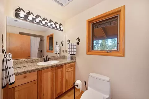 Bath - 2143 Angel Camp Ct, Cool, CA 95614 photo 6 of 6