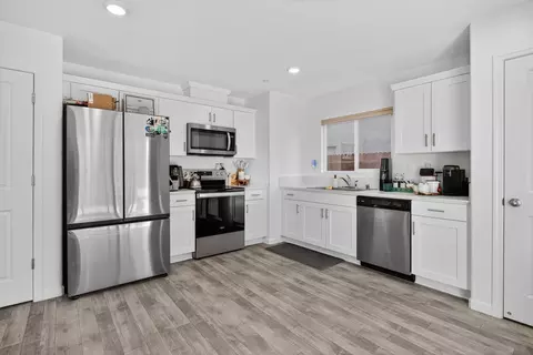 463 Half Dome Dr, Manteca, CA 95337 photo 11