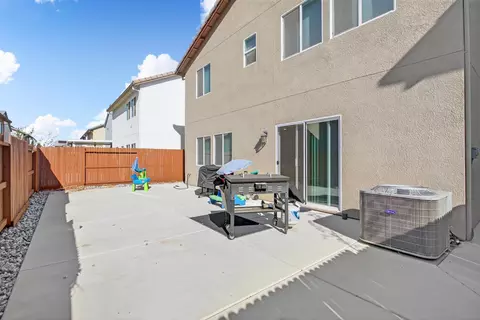 463 Half Dome Dr, Manteca, CA 95337 photo 24