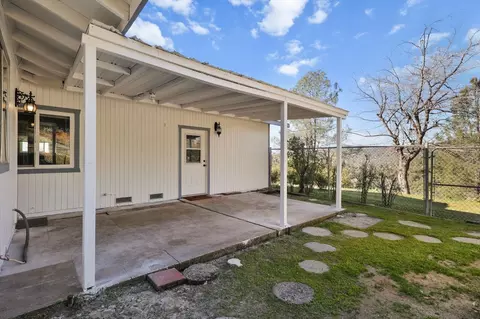 9504 Rattlesnake Ln, Redding, CA 96001 photo 29