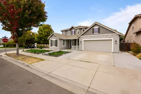 1983 Greenfield Dr, Turlock, CA 95382 photo 3