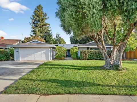 4403 Vista Way, Davis, CA 95618 photo 1
