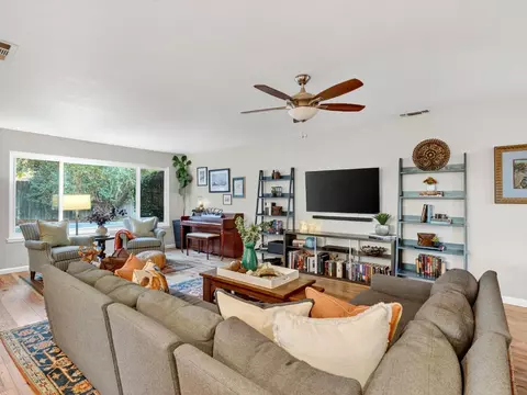 4403 Vista Way, Davis, CA 95618 photo 6