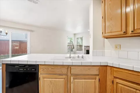 8610 Hackmore Ct, Antelope, CA 95843 photo 12