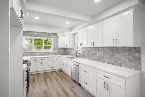820 Lincoln St, Winters, CA 95694 photo 1