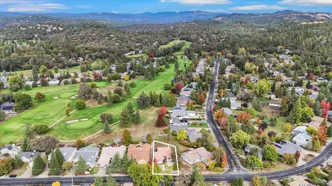 18098 Lake Forest Dr, Penn Valley, CA 95946