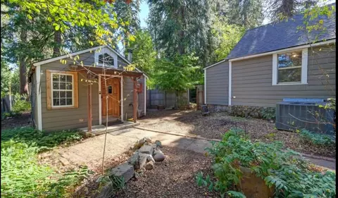 Exterior - 2889 Willow St, Pollock Pines, CA 95726 photo 9 of 14