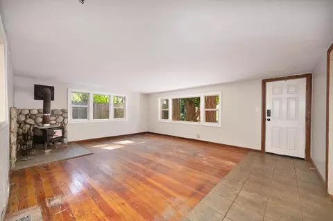 Living - 2889 Willow St, Pollock Pines, CA 95726 photo 3 of 6