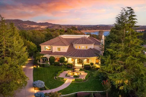 8920 Vista De Lago Ct, Granite Bay, CA 95746