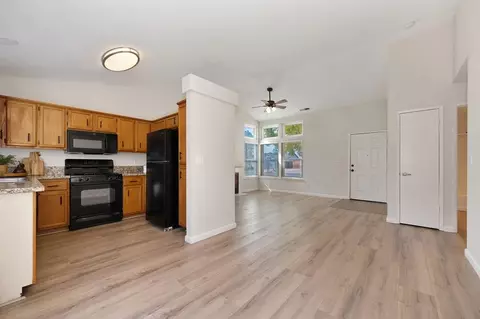 4033 Donald Dr, Olivehurst, CA 95961 photo 13