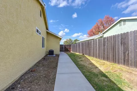 4033 Donald Dr, Olivehurst, CA 95961 photo 32