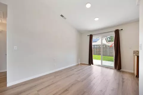 4033 Donald Dr, Olivehurst, CA 95961 photo 12
