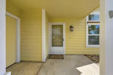 4033 Donald Dr, Olivehurst, CA 95961 photo 3