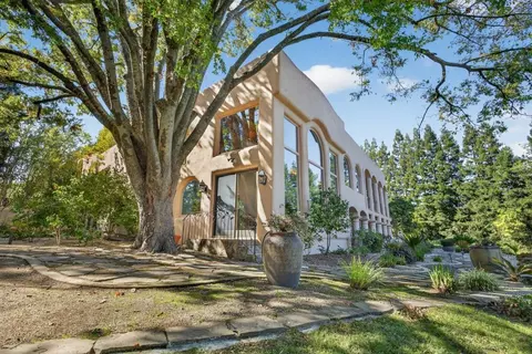 Exterior - 6340 Rio Bonito Dr, Carmichael, CA 95608 photo 19 of 24