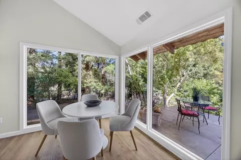 Dining - 6340 Rio Bonito Dr, Carmichael, CA 95608 photo 5 of 5