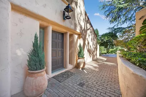 Exterior - 6340 Rio Bonito Dr, Carmichael, CA 95608 photo 10 of 24