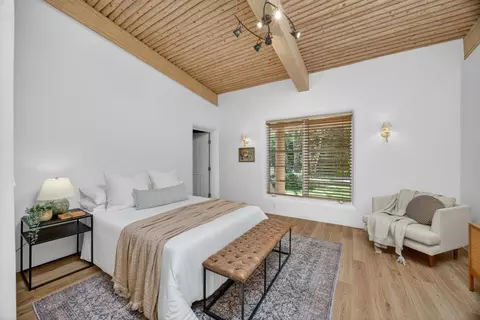 Bedroom - 6340 Rio Bonito Dr, Carmichael, CA 95608 photo 3 of 6