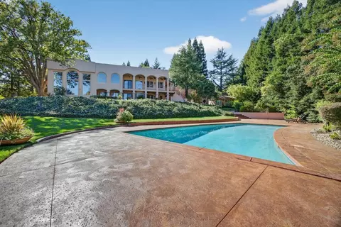 Exterior - 6340 Rio Bonito Dr, Carmichael, CA 95608 photo 17 of 24