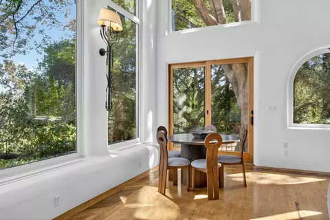 Dining - 6340 Rio Bonito Dr, Carmichael, CA 95608 photo 3 of 5