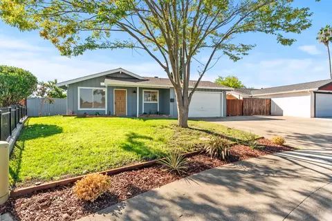 86 Thatcher Cir, Sacramento, CA 95823
