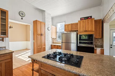 Kitchen - 14310 State Highway 160, Ryde, CA 95680 photo 3 of 3
