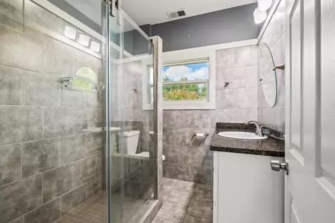 Bath - 14310 State Highway 160, Ryde, CA 95680 photo 4 of 5