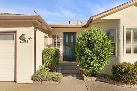 2107 Yosemite Dr, Lodi, CA 95242 photo 5