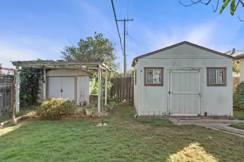 2107 Yosemite Dr, Lodi, CA 95242 photo 35