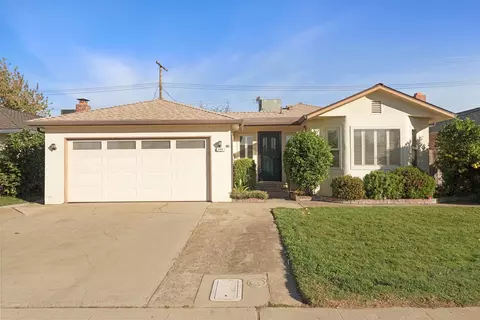 2107 Yosemite Dr, Lodi, CA 95242 photo 1