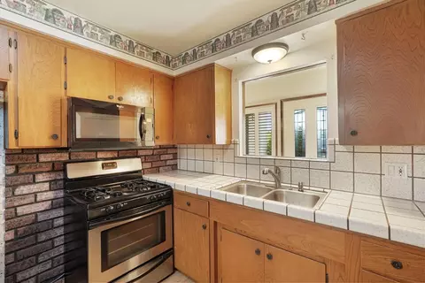 2107 Yosemite Dr, Lodi, CA 95242 photo 15