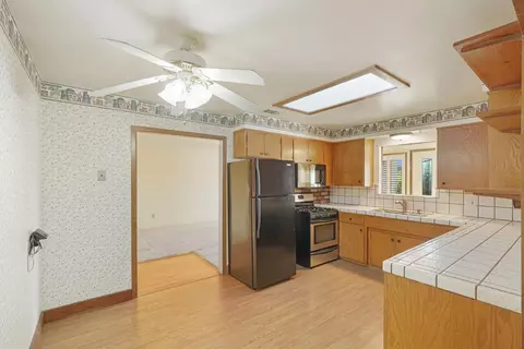 2107 Yosemite Dr, Lodi, CA 95242 photo 16